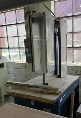 SHOPMADE VERTICAL STRING SANDER