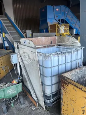 Unknown Manufacturer: Used 2 Man Sort Line