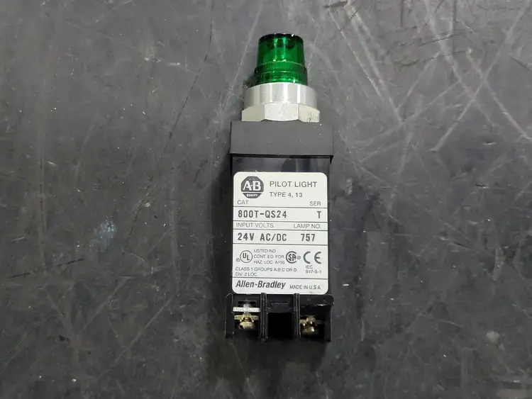 Used ALLEN-BRADLEY 800T-QS24 Lighting British Columbia CA | Lenmark #249557