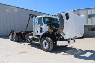 New | in-Stock 2025 MACK GRANITE 64BR Rolloff Trucks Texas US | Roll Off Truck World #1491930