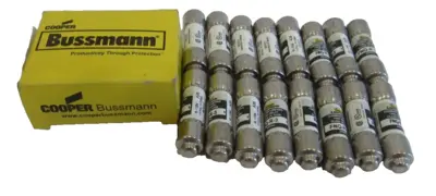 NEW BUSSMANN FNQ-R-3 FUSES FNQR3 LOT OF 16