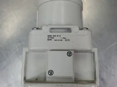 SMC AW60K-N10C-8Z-B Filter Regulator Max 150 PSI. 6E-12