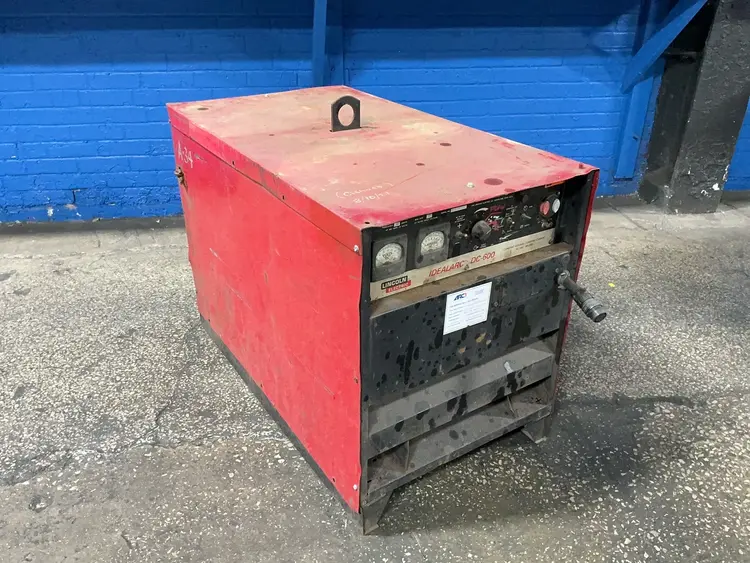 Used LINCOLN ELECTRIC IDEALARC DC600 Arc Welders Ohio US | HGR 24 #1333769