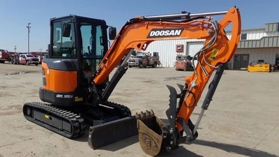 USED 2019 Doosan DX35