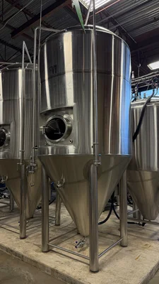 30bbl (930 gallons) Fermenter/Unitanks