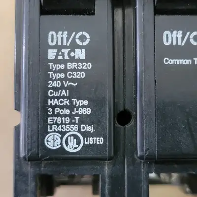 Used EATON BR320 Switchgears British Columbia CA | Lenmark #239292