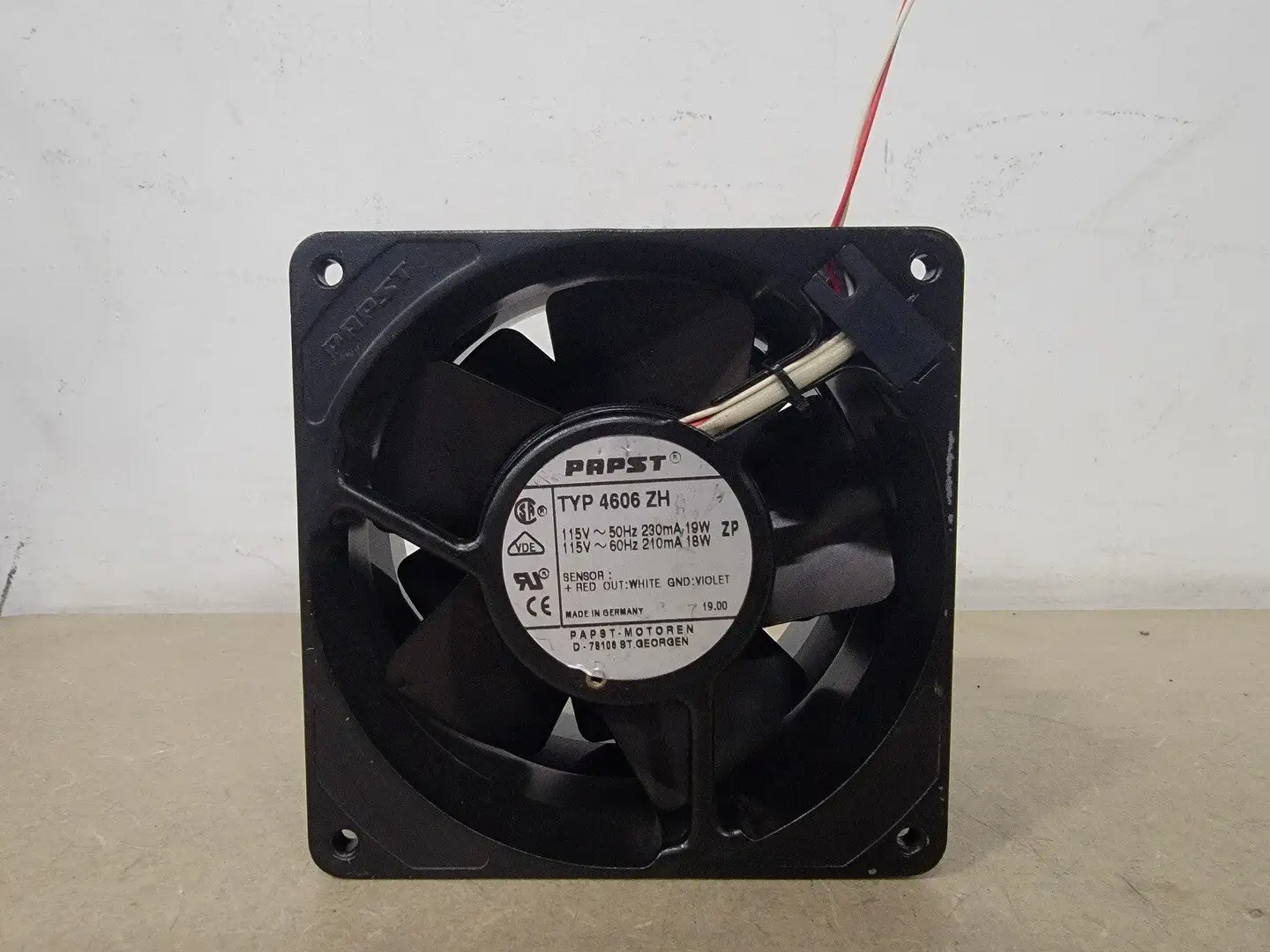 USED EBM PAPST 4606 ZH