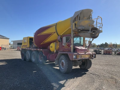 Used 1994 ADVANCE MIXER Concrete Mixer Trucks Michigan US | Miedema Asset Management Group #1579102