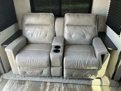Used 2020 KEYSTONE OUTBACK 252URS Campers, Caravans, Motorhomes Michigan US | Miedema Asset Management Group #1304643