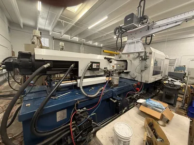 2002 VAN DORN 300HT-1220 Injection Molding Horizontal/Vertical | Machinery Network (4)