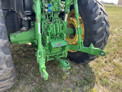 USED 2014 JOHN DEERE 6150R