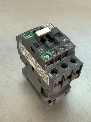 Schneider Electric Lc1d32-Kue 100-250VDC/VAC LC1D32 KUE (4.1.3)