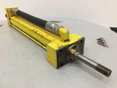 USED PARKER 2.50 CJJ2HTS33A 22.375