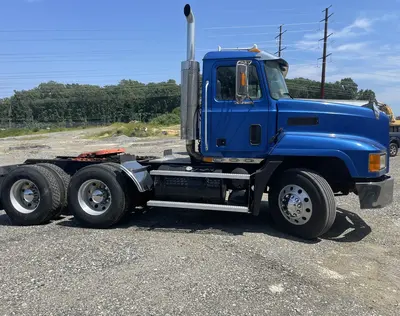 Used 2006 MACK CL733 Conventional trucks Virginia US | Proxy Equipment #1385251