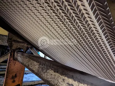 Unknown Manufacturer: Used 38" Infeed Conveyor