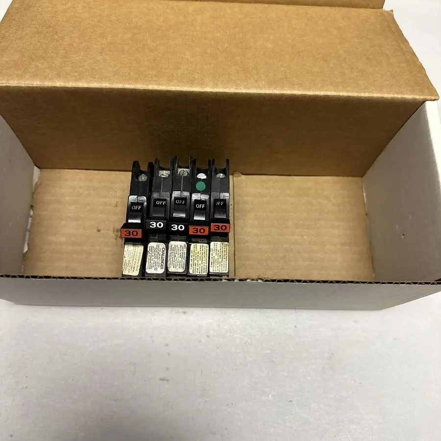 Used FPE NC030 Circuit Breakers | Surplus Asset Holdings #1188959