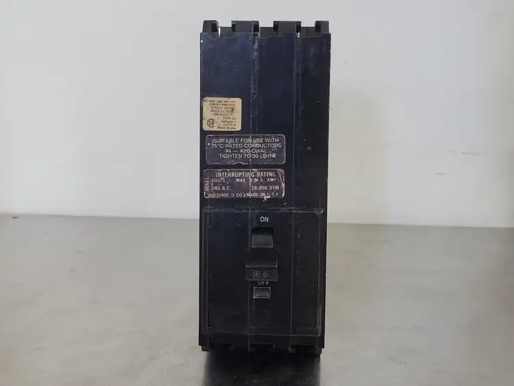 Used SQUARE D Q1390 Switchgears British Columbia CA | Lenmark #241421
