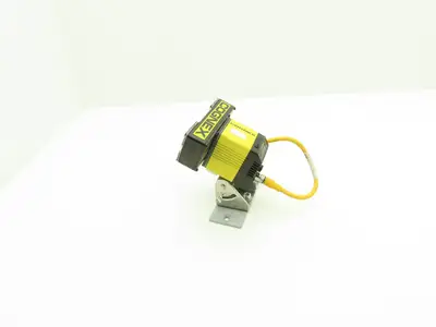 Cognex DM475X-M DataMan Fixed Mount Barcode Reader W/119-10101R High Power Light