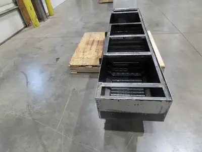 Enomoto Hinge Belt CNC Chip Conveyor 16"x 62" Infeed 31" Discharge 220V 3PH