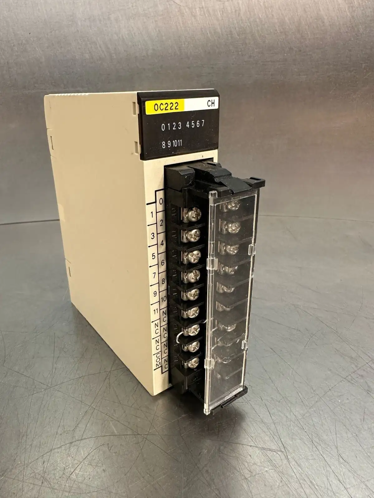 Omron OC222 Output Unit C200H-OC222 (7.4.1)