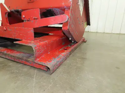 McCullough Wright Self Dumping Hopper 1/4" Yard 4000lb 2 Ton 7 Gauge Bin
