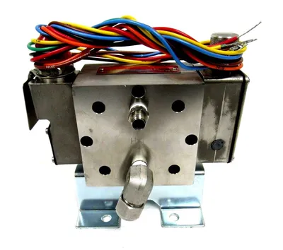 NEW SOR 103AD-EG212-N4-C1A DIFFERENTIAL PRESSURE SWITCH 500-137 103ADEG212N4C1A