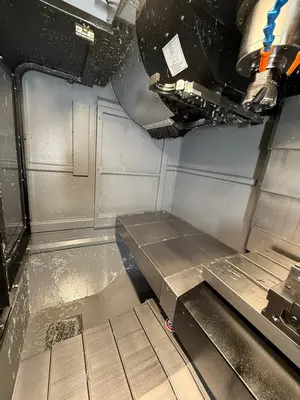 2022 HURCO VM10I Vertical Machining Centers | ListingHippo (24)