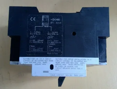 Siemens 3VU1300-1MH00 3 Pole Motor Starter / Protector 4H