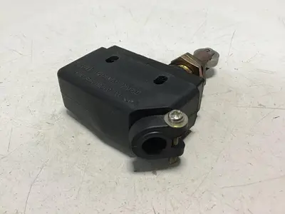 USED OMRON Z-15GQ22-B