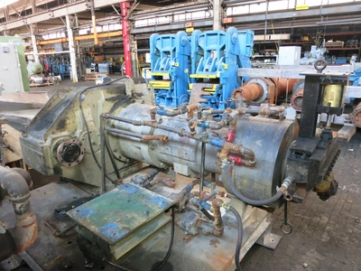 NRM 8" Hot Feed Rubber Extruder
