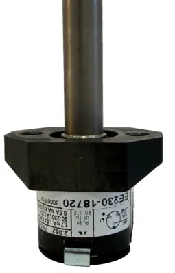 NEW NAMCO EE230-18720 PROXIMITY SWITCH EE23018720