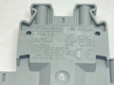 New | in-Stock Phoenix Contact Double-Level Terminal Block 3044636 PKG OF 50 Terminal Blocks Michigan US | Maverick Industrial Sales #1389240