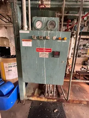 USED 1997 CLEAVER BROOKS DA TANK