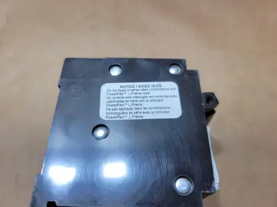Used SCHNEIDER CHOMT2020240 Switchgears British Columbia CA | Lenmark #1438386