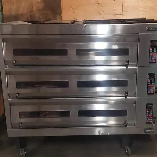 Hobart Oven 3 decks Electric 3 Phase