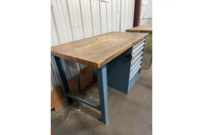 Used _UNKNOWN_ _UNKNOWN_ Work Benches Utah US | KD Auctions #1553833