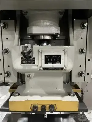USED 2011 KOMATSU OBS35-34