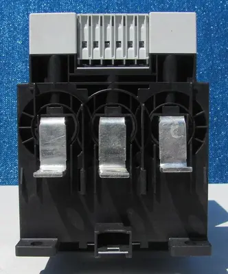 USED SIEMENS 3RT1055-6AF36