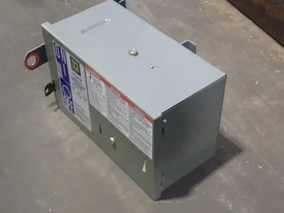 USED SQUARE D PFA32100G