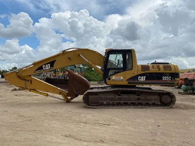 2005 Caterpillar 325CL