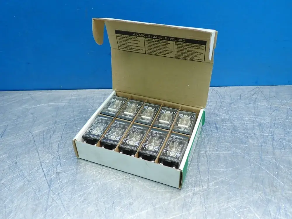 NEW SCHNEIDER ELECTRIC RXM2AB1BD