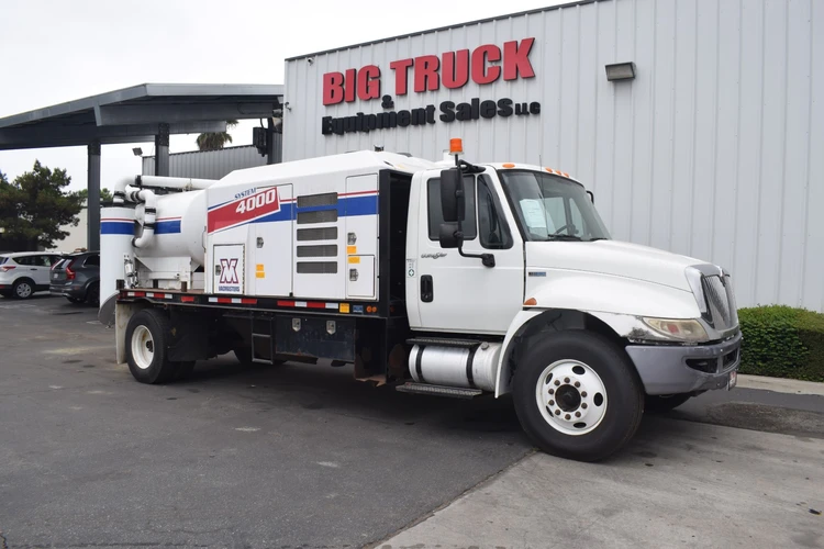 Used 2014 INTERNATIONAL 4300 Vacuum Truck California US | Big Truck & Equipment #1412189