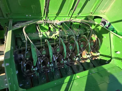 USED 2022 JOHN DEERE L341
