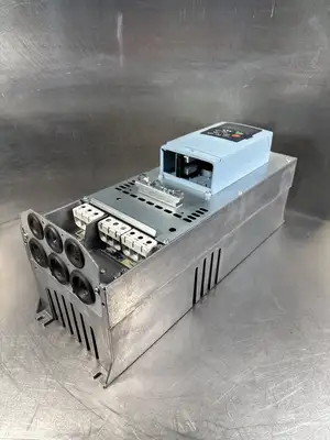 EATON CORPORATION SVX020A2-4A1B1 Drive 20HP 480V (BIN-1.5.4)