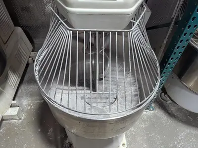 USED 1997 ESMACH ISE/130F