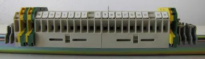 Siemens DIN Rail Terminal Strip Block with Ground and 18” Mounting Rail