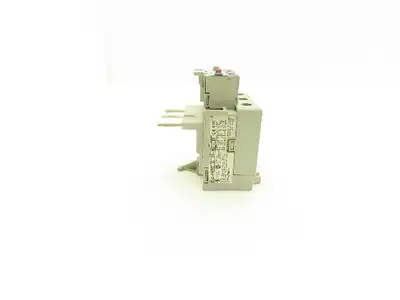 Allen Bradley 193-EA2KE Overload Relay Motor Starter 26-85A 3 Pole