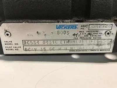 USED VICKERS DG4V-3S-6C-M-U-HL7-60-EN490-B13