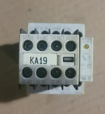 USED SIEMENS 3RH1131-1BB40