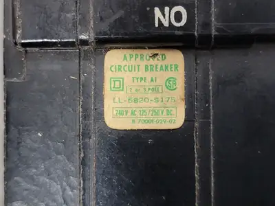USED SQUARE D A1B315